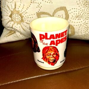 PLANET OF THE APES 1966 Plastic CUP MUG by DEKA- Rare Item